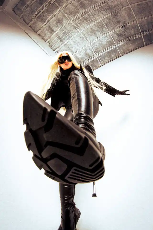 the dominatrix stripper porto will get your naughty stag under foot